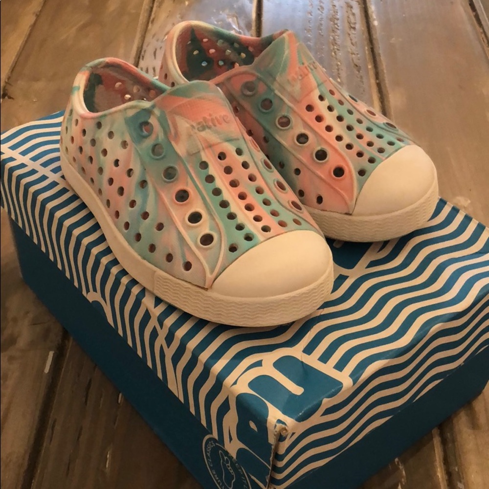 Native shoes